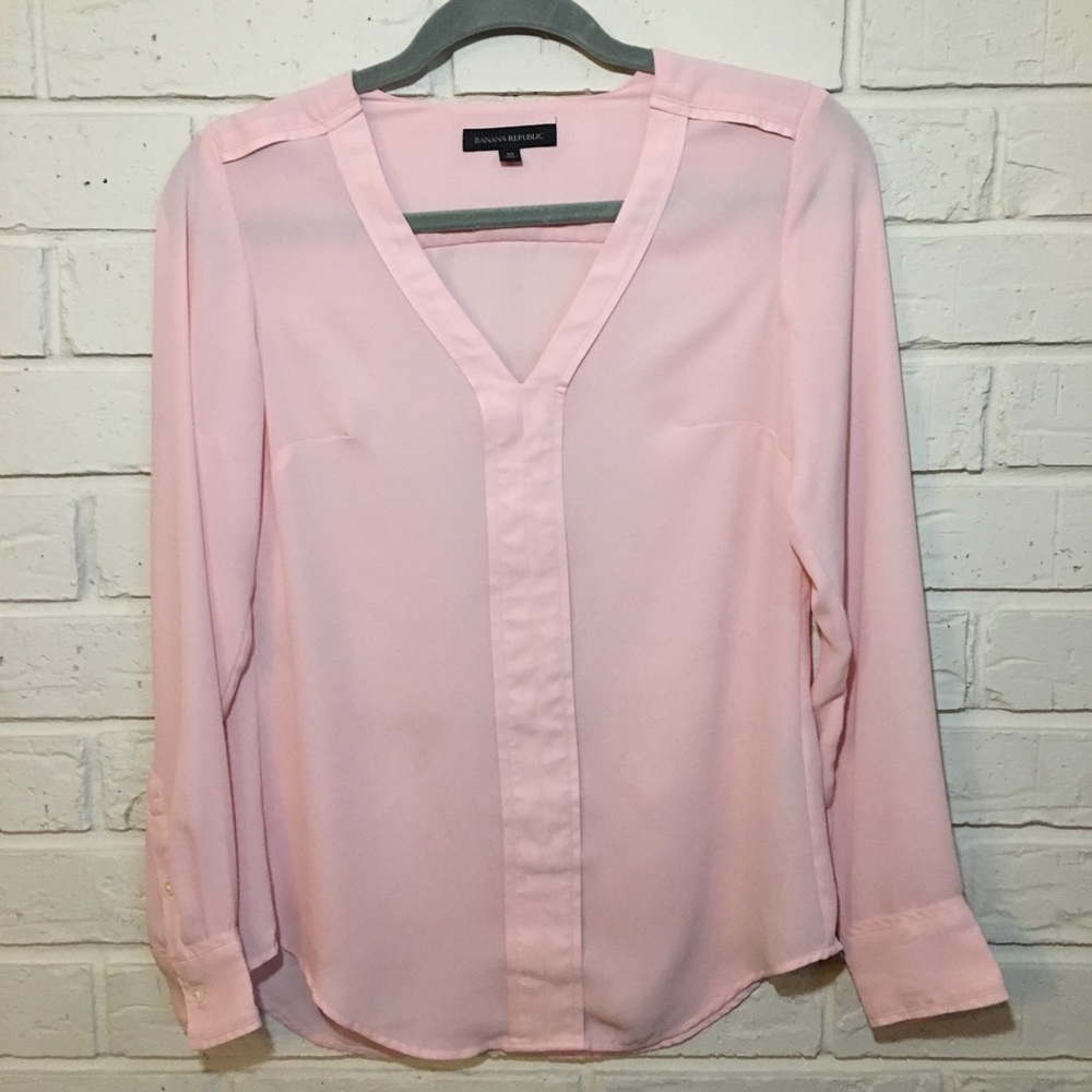 Banana Republic pink blouse NWOT